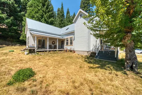 Exterior - 5371 Main St, Johnsville, CA 96103 photo 4 of 5