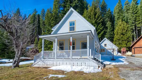 5371 Main St, Johnsville, CA 96103