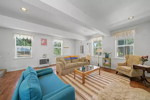 Living - 5371 Main St, Johnsville, CA 96103 photo 2 of 5
