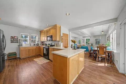 Kitchen - 5371 Main St, Johnsville, CA 96103 photo 2 of 2