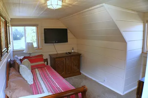 Bedroom - 1000 Golden Feather Ranch Rd, Graeagle, CA 96103 photo 4 of 8