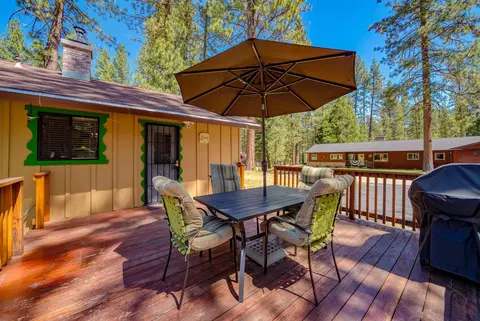 Exterior - 2 Washo Trl, Graeagle, CA 96103 photo 3 of 14