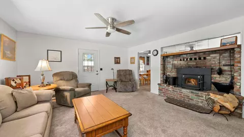 Living - 2 Washo Trl, Graeagle, CA 96103 photo 2 of 3