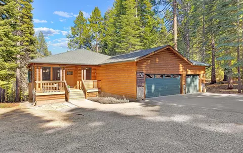 627 Deep Forest Rd, Lake Almanor, CA 96137