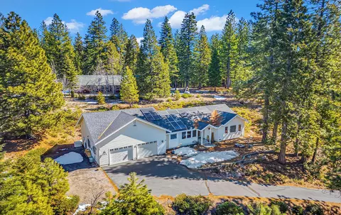 Exterior - 283 Osprey Loop, Lake Almanor West, CA 96020 photo 6 of 9