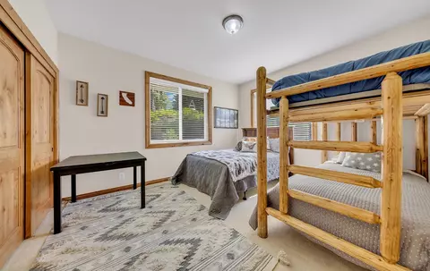 Bedroom - 283 Osprey Loop, Lake Almanor West, CA 96020 photo 5 of 5