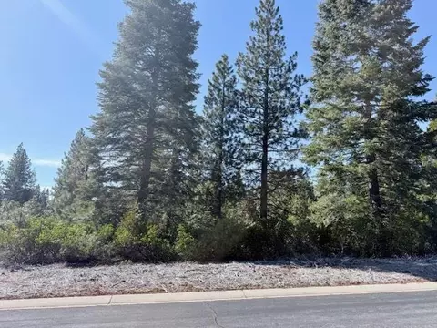 136 Fox Peak Dr #FG, Lake Almanor, CA 96137