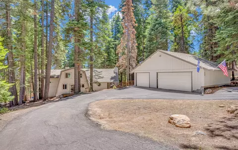 732 E Mountain Ridge Rd, Lake Almanor, CA 96137
