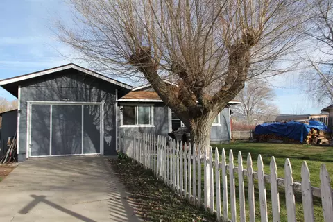 50 Patterson Ave, Loyalton, CA 96118