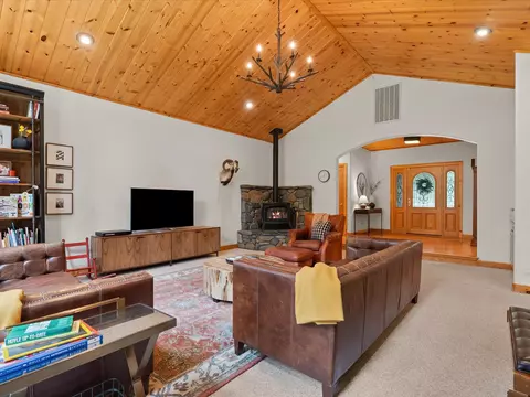 Living - 355 Quail View Cir, Clio, CA 96106 photo 2 of 5