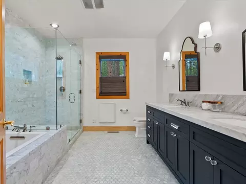 Bath - 355 Quail View Cir, Clio, CA 96106 photo 4 of 6