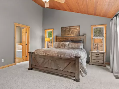 Bedroom - 213 Cody Dr, Clio, CA 96106 photo 2 of 6