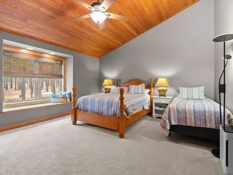 Bedroom - 213 Cody Dr, Clio, CA 96106 photo 4 of 6
