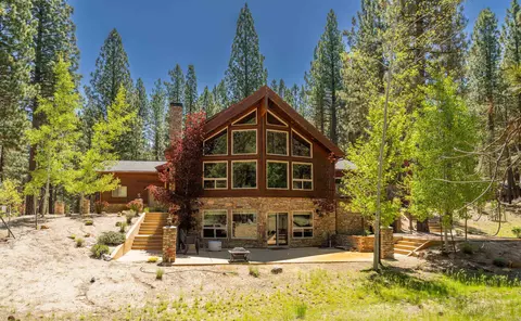 213 Cody Dr, Clio, CA 96106