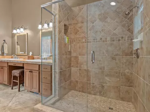 Bath - 213 Cody Dr, Clio, CA 96106 photo 3 of 6