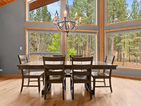 Dining - 213 Cody Dr, Clio, CA 96106 photo 2 of 4
