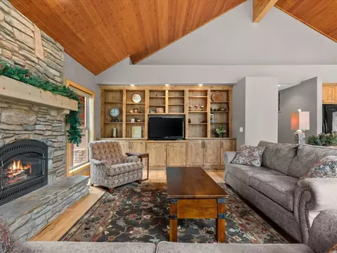 Living - 213 Cody Dr, Clio, CA 96106 photo 2 of 7