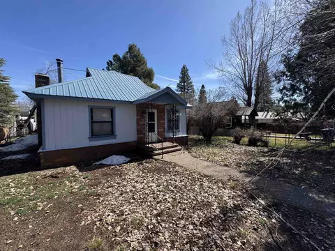 418 Birch St, Westwood, CA 96137