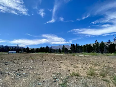 555 Crescent St, Greenville, CA 95947