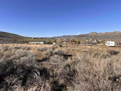 29 Ridgecrest Ln, Chilcoot, CA 96105 photo 4