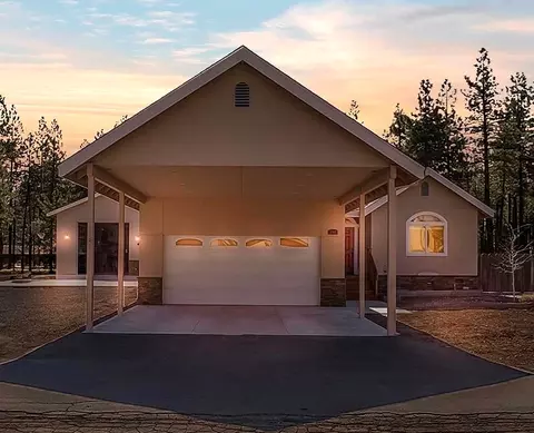 235 Black Oak Dr, Chester, CA 96020