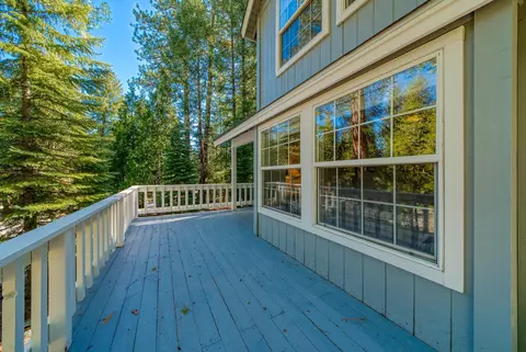 Exterior - 2 Modoc Trl, Graeagle, CA 96103 photo 6 of 17