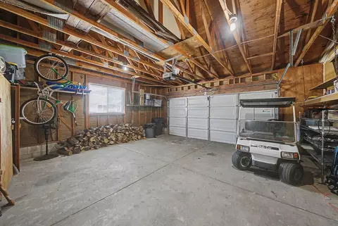 Exterior - 39 S Aspen Cir, Blairsden, CA 96103 photo 3 of 10