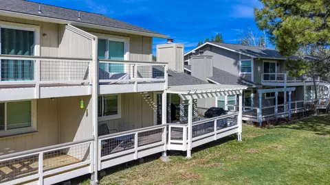 Exterior - 39 S Aspen Cir, Blairsden, CA 96103 photo 4 of 10