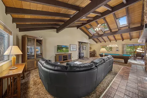 Living - 15 Shawnee Trl, Graeagle, CA 96103 photo 3 of 5