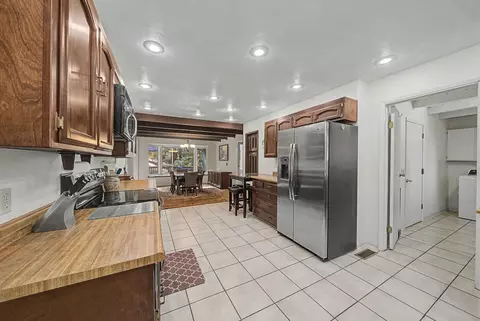 Kitchen - 15 Shawnee Trl, Graeagle, CA 96103 photo 1 of 8