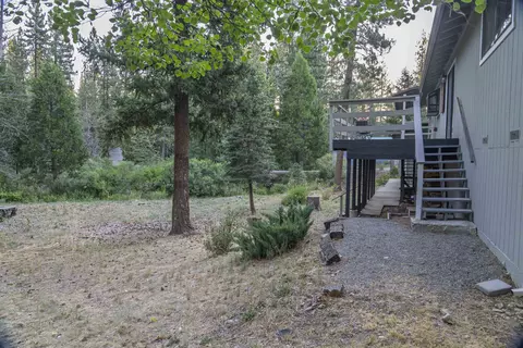 Exterior - 101 Evergreen Cir, Blairsden, CA 96103 photo 10 of 10