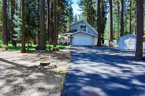 Exterior - 2 Sugar Pine Dr, Blairsden, CA 96103 photo 6 of 9