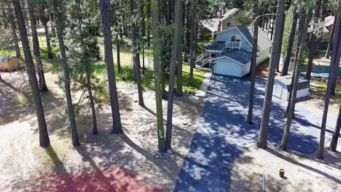 Exterior - 2 Sugar Pine Dr, Blairsden, CA 96103 photo 8 of 9