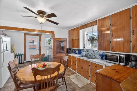 609 Third St, Loyalton, CA 96118 photo 7