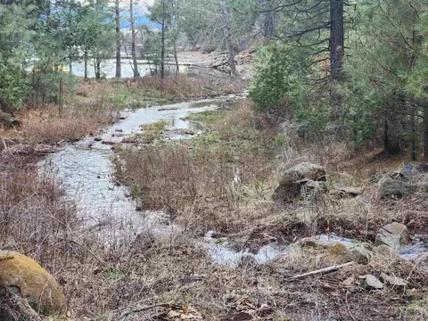 2522 Big Springs Rd, Lake Almanor, CA 96137