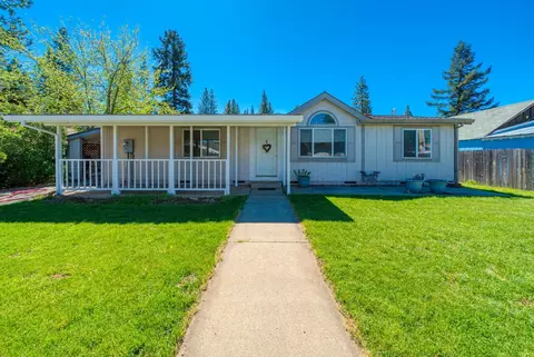 2206 E Main St, Quincy, CA 95971