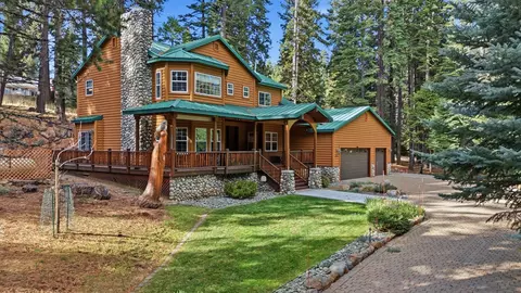 1017 Timber Ridge Rd, Lake Almanor, CA 96137