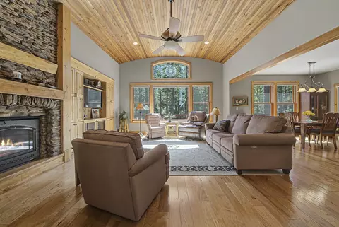 Living - 215 Black Bear Trl, Clio, CA 96106 photo 1 of 3