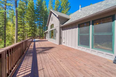 Exterior - 215 Black Bear Trl, Clio, CA 96106 photo 4 of 8