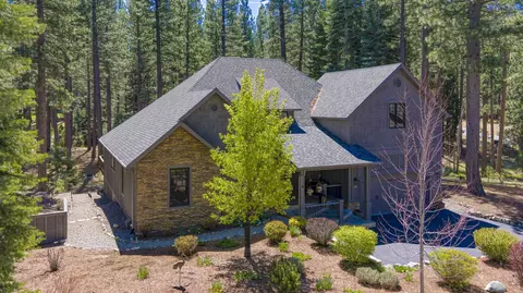 Exterior - 215 Black Bear Trl, Clio, CA 96106 photo 2 of 8
