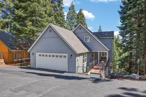 714 Lake Ridge Rd, Lake Almanor, CA 96137