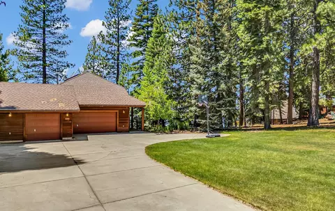 1285 Lassen View Dr, Lake Almanor, CA 96137