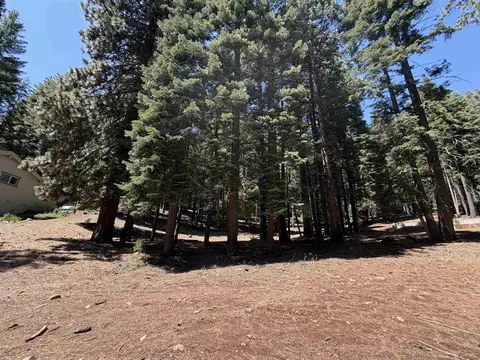 663 E Mountain Ridge Rd, Lake Almanor, CA 96137