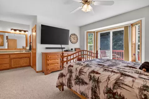 Bedroom - 326 Osprey Loop, Lake Almanor West, CA 96020 photo 2 of 9