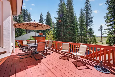 Exterior - 326 Osprey Loop, Lake Almanor West, CA 96020 photo 5 of 8