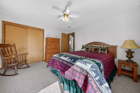 Bedroom - 326 Osprey Loop, Lake Almanor West, CA 96020 photo 5 of 9