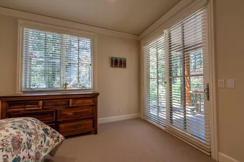 Bedroom - 40 Hawk Rdg, Clio, CA 96106 photo 2 of 6