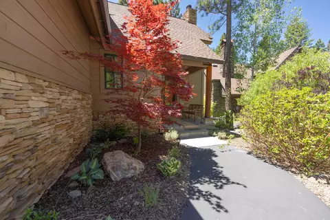 Exterior - 40 Hawk Rdg, Clio, CA 96106 photo 4 of 13