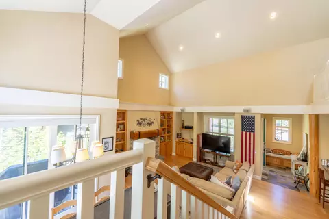 Entry Way - 40 Hawk Rdg, Clio, CA 96106 photo 1 of 2