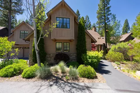 Exterior - 40 Hawk Rdg, Clio, CA 96106 photo 2 of 13